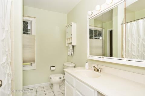 111 S Creekside Trl, Mchenry, IL 60050 photo 12