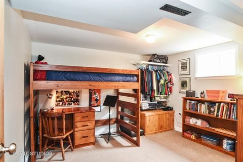 111 S Creekside Trl, Mchenry, IL 60050 photo 7