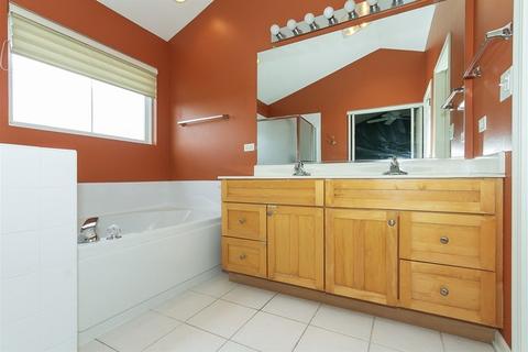 1089 Horizon Dr #D, Bartlett, IL 60103 photo 19