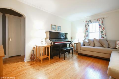 333 Harding Ave, Des Plaines, IL 60016 photo 4