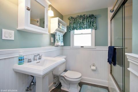 333 Harding Ave, Des Plaines, IL 60016 photo 18