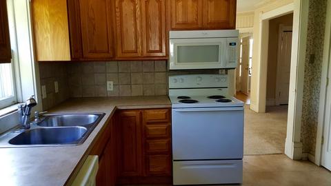 258 N Evergreen Ave, Kankakee, IL 60901 photo 5