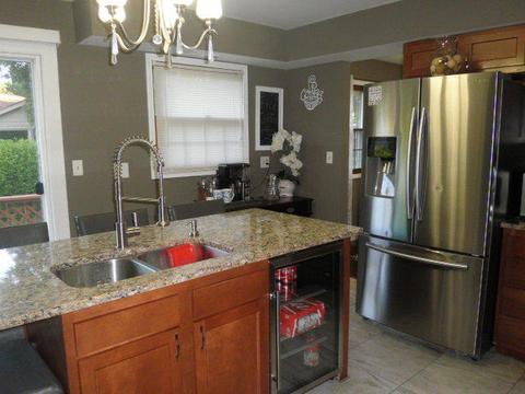 147 Brookside Dr, Elgin, IL 60123 photo 16