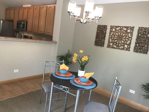 180 Lucerne Ct, Wheeling, IL 60090 photo 4