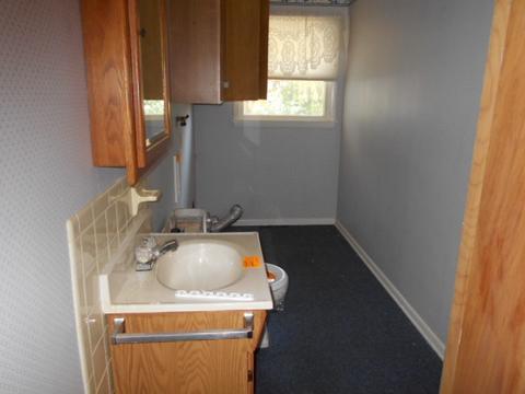 205 W Wall St, Morrison, IL 61270 photo 15