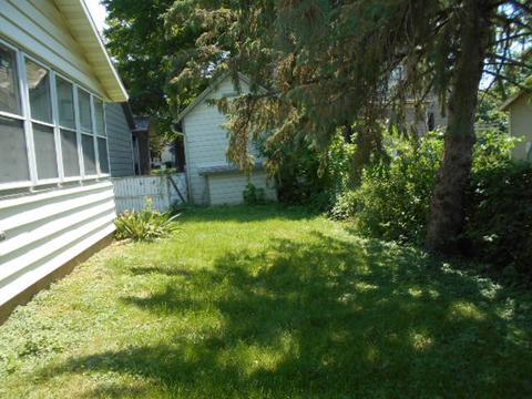 205 W Wall St, Morrison, IL 61270 photo 12
