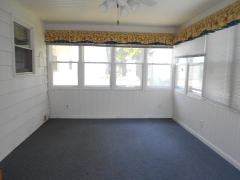 205 W Wall St, Morrison, IL 61270 photo 10