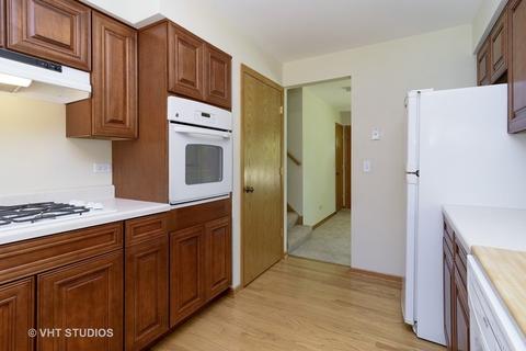 1440 Marcy Ln, Wheeling, IL 60090 photo 5