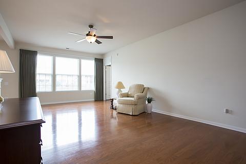 2822 Beacon Point Cir, Elgin, IL 60124 photo 6