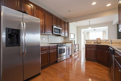 2822 Beacon Point Cir, Elgin, IL 60124 photo 15