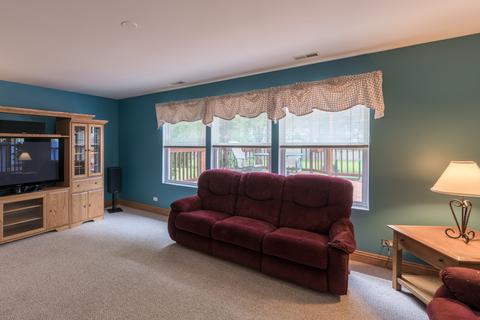 1951 Spinnaker Ct, Aurora, IL 60503 photo 8