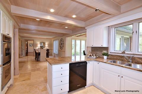 27 W301 Mack Rd, Wheaton, IL 60189 photo 7