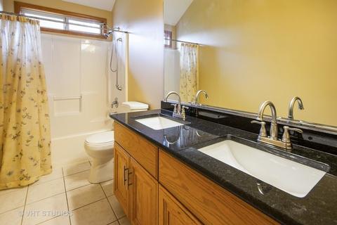 25023 Sandra Ln, Plainfield, IL 60544 photo 14
