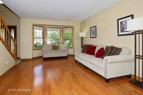 25023 Sandra Ln, Plainfield, IL 60544 photo 2