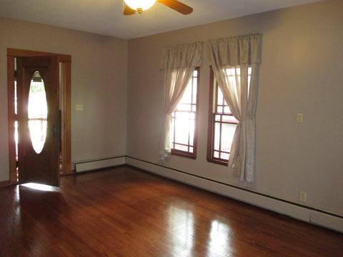 307 Massasoit St, Minooka, IL 60447 photo 5