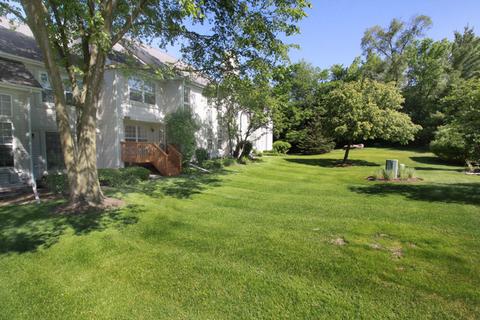 323 Cimarron Rd E Rd, Lombard, IL 60148 photo 23