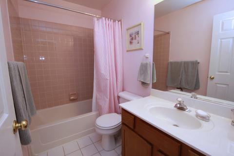 323 Cimarron Rd E Rd, Lombard, IL 60148 photo 16