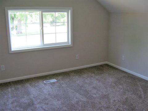 401 S Jackson St, Gardner, IL 60424 photo 11