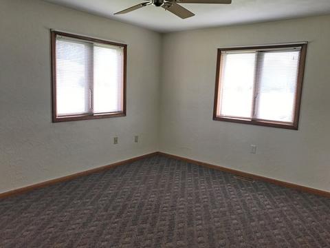 440 Circle Dr, Kewanee, IL 61443 photo 11