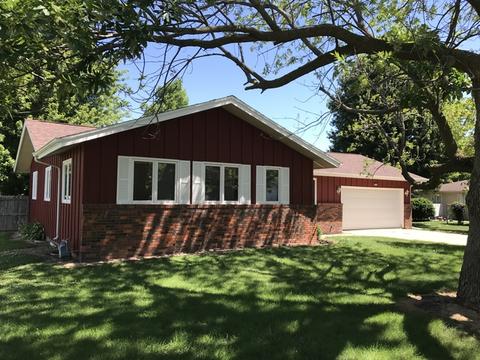 440 Circle Dr, Kewanee, IL 61443 photo 1