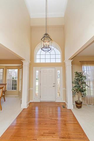 4370 Bunker Hill Dr, Algonquin, IL 60102 photo 2