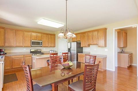 4370 Bunker Hill Dr, Algonquin, IL 60102 photo 9