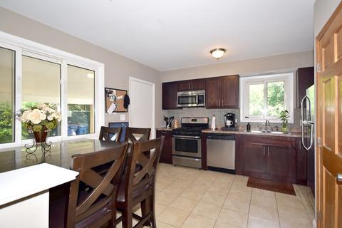 726 N Highview Ave, Addison, IL 60101 photo 10