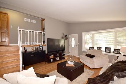 726 N Highview Ave, Addison, IL 60101 photo 8