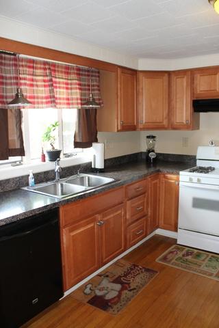 823 Pine St, Ottawa, IL 61350 photo 8
