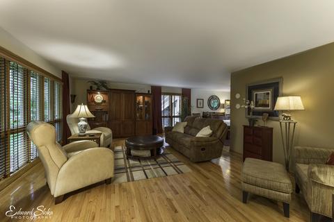 6114 Pleasant View Ln, Cary, IL 60013 photo 8