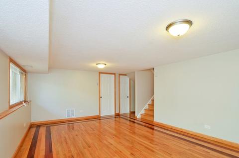 446 Glendale Rd, Glenview, IL 60025 photo 8