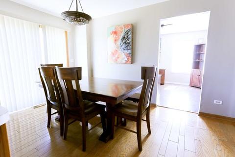 2754 Olympic Ct, Aurora, IL 60503 photo 8