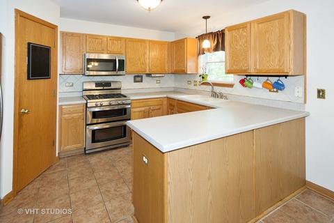 5315 White Oaks Ct, Plainfield, IL 60586 photo 5