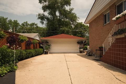 411 S Wolf Rd, Wheeling, IL 60090 photo 16