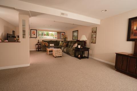 411 S Wolf Rd, Wheeling, IL 60090 photo 12