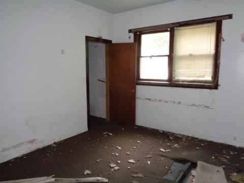 222 5th St, Aurora, IL 60505 photo 9