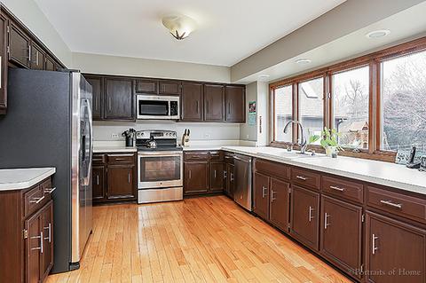 1 S731 Carrol Gate Rd, Wheaton, IL 60189 photo 4