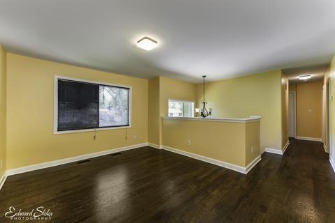 4515 Clearview Dr, Mchenry, IL 60050 photo 4