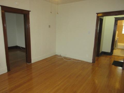 358 E 70th St, Chicago, IL 60637 photo 5