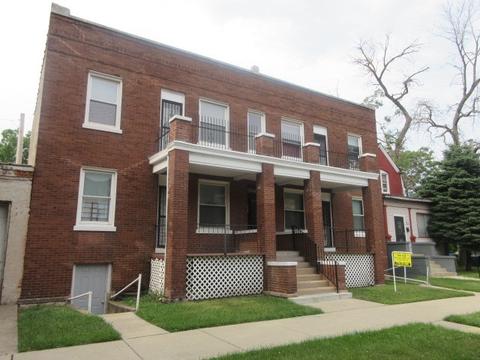 358 E 70th St, Chicago, IL 60637 photo 2