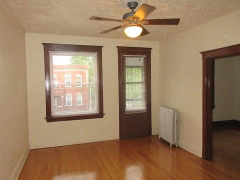 358 E 70th St, Chicago, IL 60637 photo 4