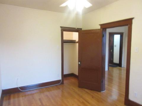 358 E 70th St, Chicago, IL 60637 photo 7
