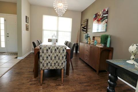 9625 Newton Rd, Huntley, IL 60142 photo 3