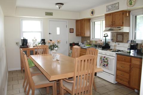 624 2nd Ave, Aurora, IL 60505 photo 6