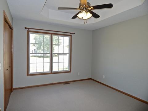 196 E Division St, Manteno, IL 60950 photo 21