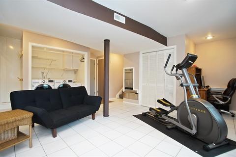 1080 Hassell Rd, Hoffman Estates, IL 60169 photo 9