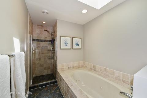 8400 Dolfor Cv, Burr Ridge, IL 60527 photo 16