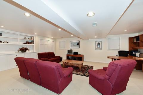 8400 Dolfor Cv, Burr Ridge, IL 60527 photo 12