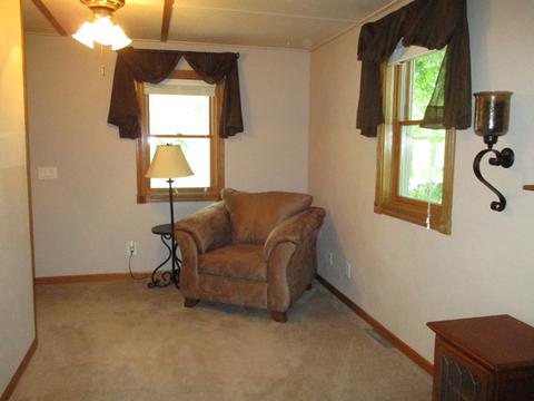 129 E 7th St, Spring Valley, IL 61362 photo 11
