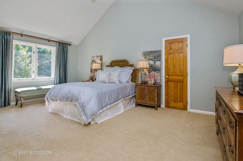 2086 Primrose Ln, Naperville, IL 60565 photo 16